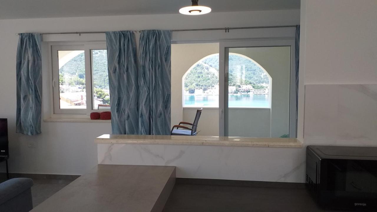 Apartman Karla Lastovo ภายนอก รูปภาพ