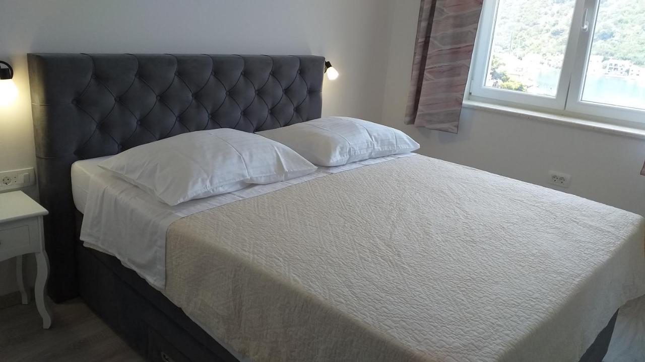 Apartman Karla Lastovo ภายนอก รูปภาพ